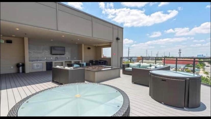 Апартаменти Luxury 1Br Downtown Х'юстон Екстер'єр фото